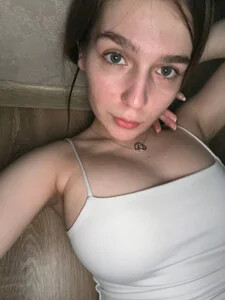 MilliWish nude photo 3