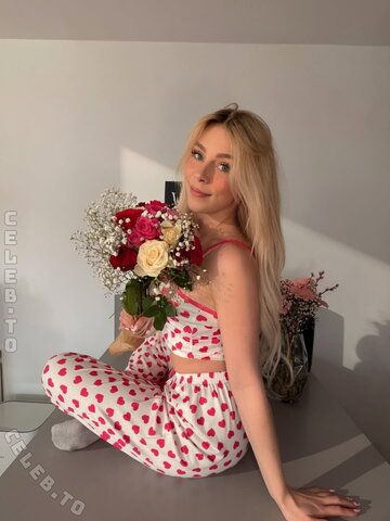 Milschbaum nude photo 219
