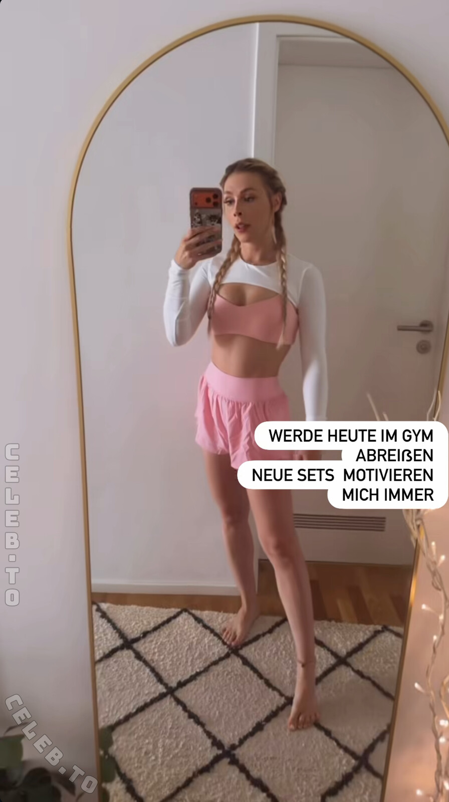 Milschbaum nude photo 1