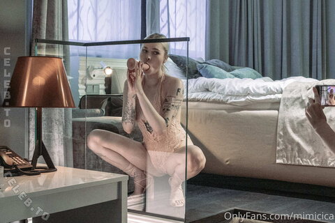 Mimi Cica nude photo 13