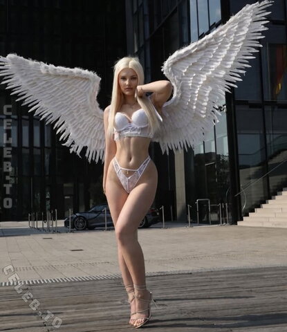 Mimillyyi Sexy (1 photo)