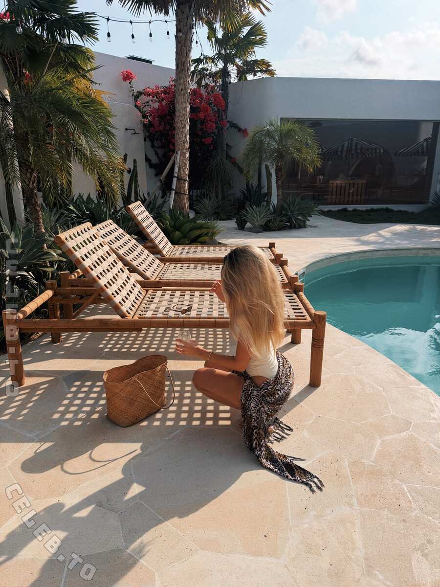 Mimi.rasch nude photo 2