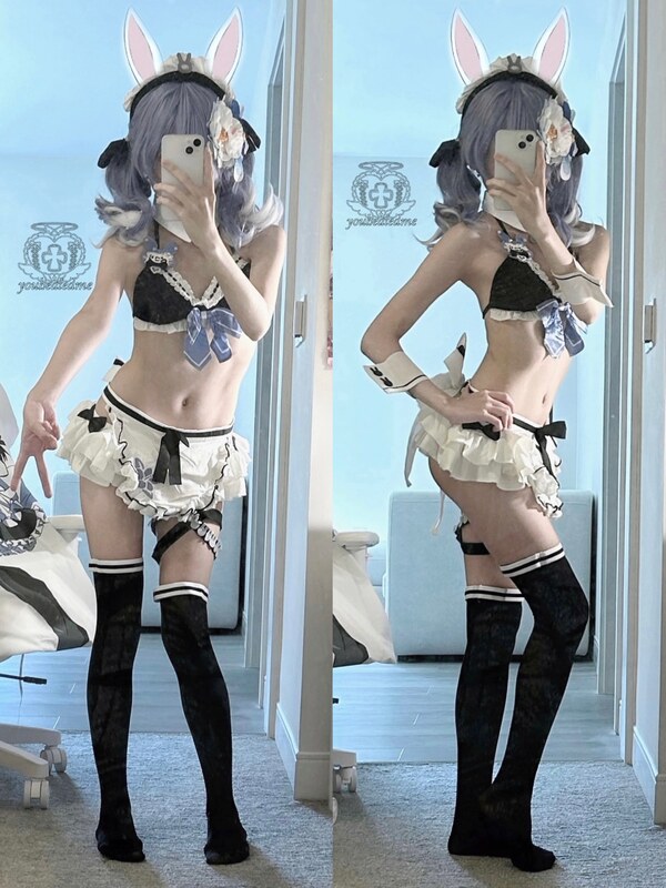 Min nude photo 2