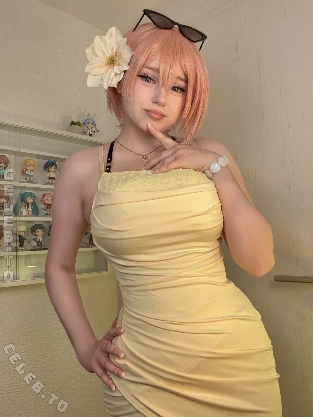 Mina min nude photo 5