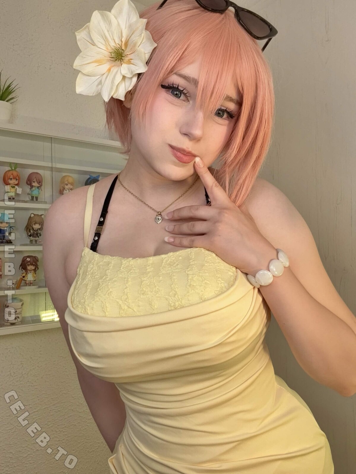 Mina min nude photo 8