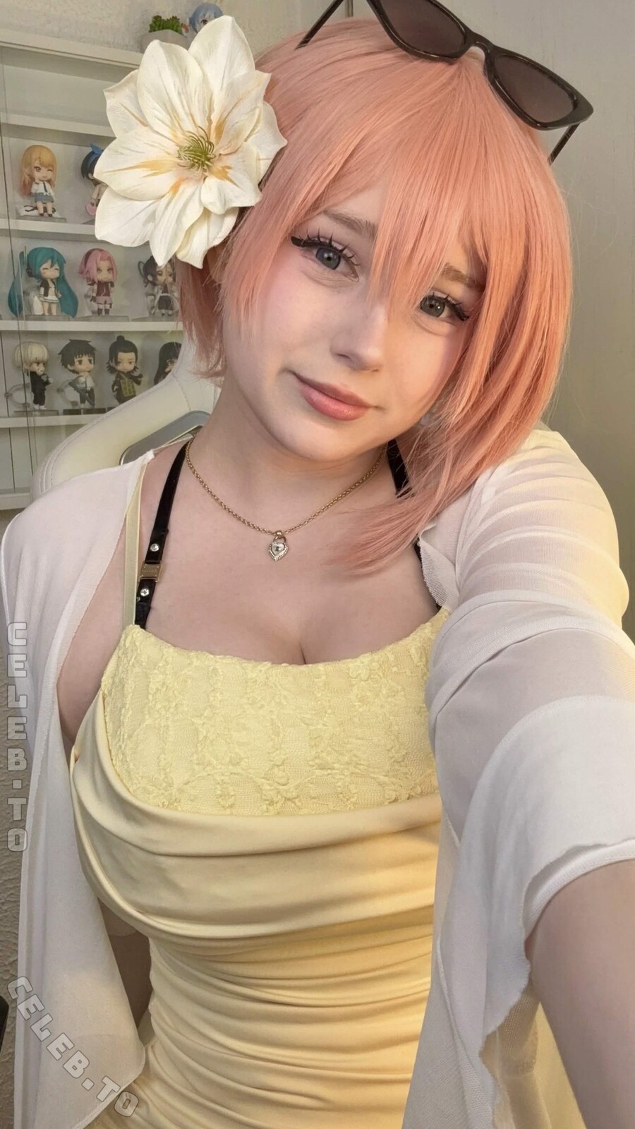 Mina min nude photo 9