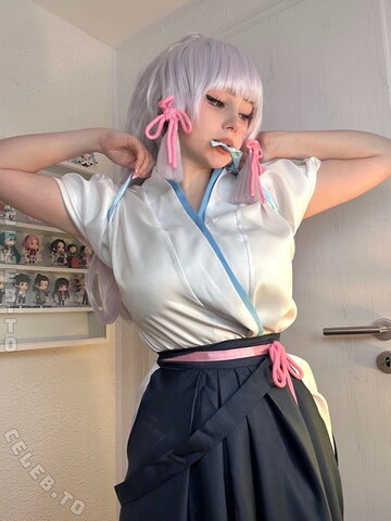 Mina min photo 4