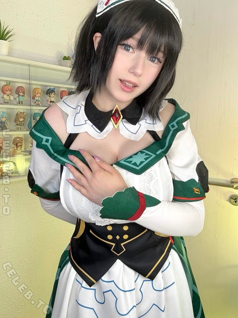 Mina min nude photo 14