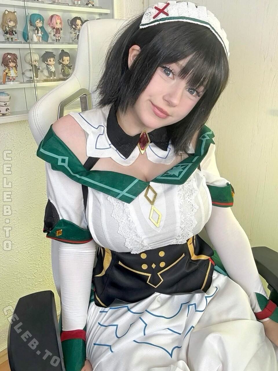 Mina min nude photo 17