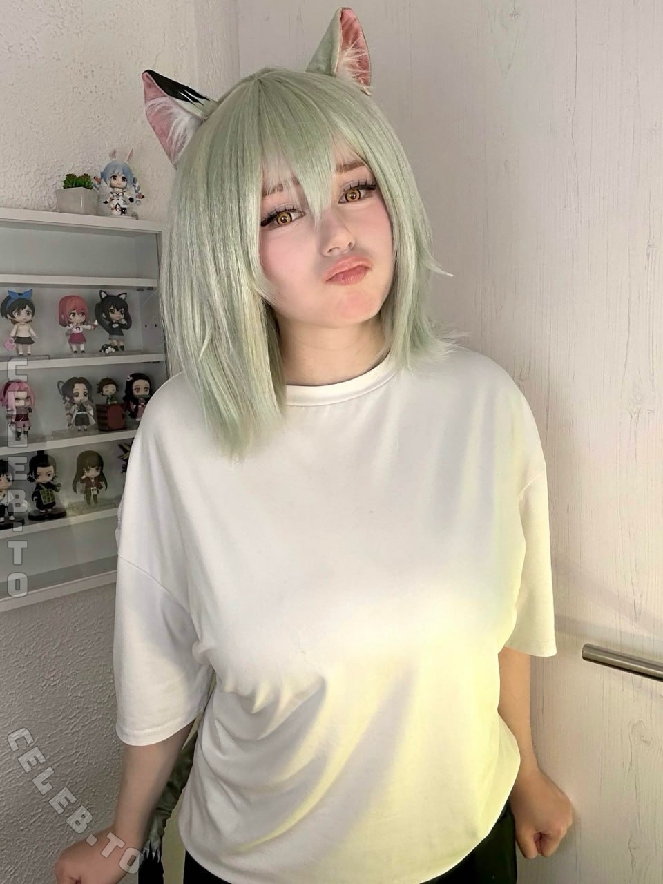 Mina min nude photo 5