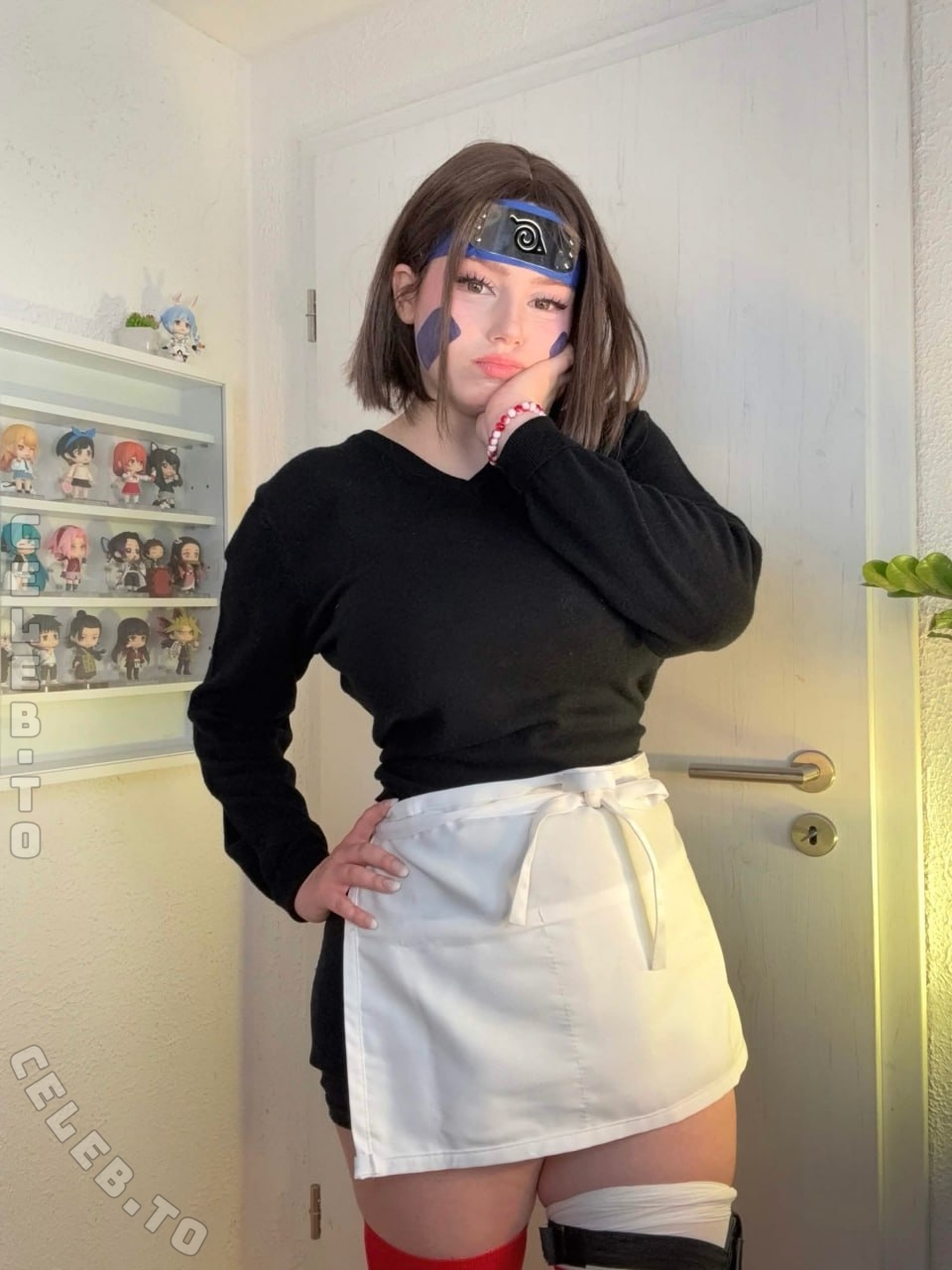 Mina min nude photo 17
