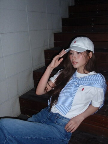 Minatozaki Sana photo 6
