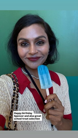 Mindy Kaling New (1 photo)