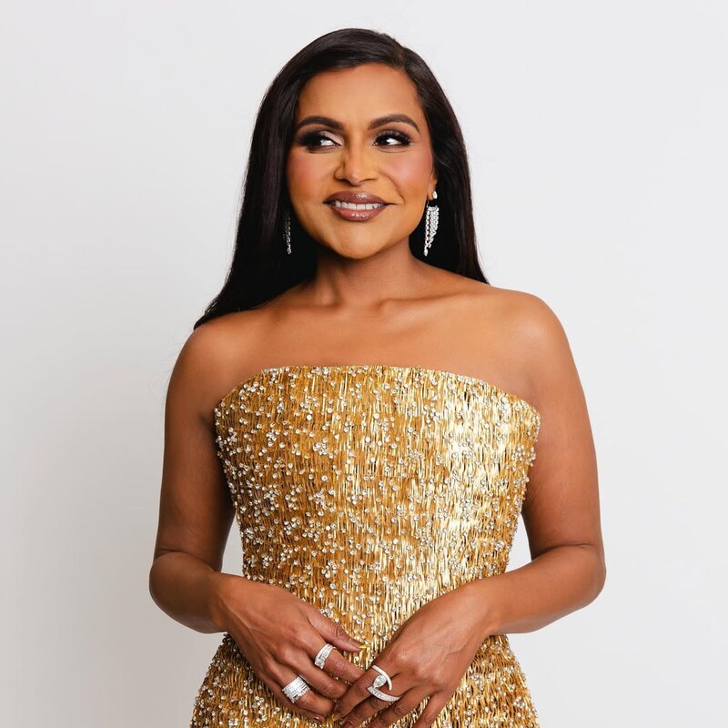 Mindy Kaling nude photo 3