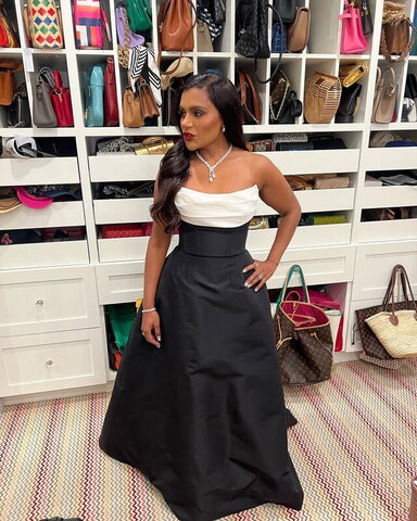 Mindy Kaling photo 6