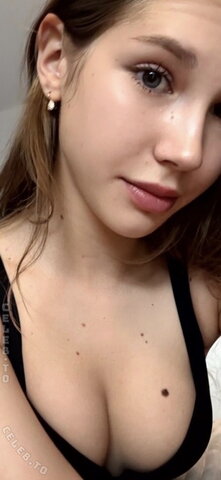 Minikrisss nude photo 22
