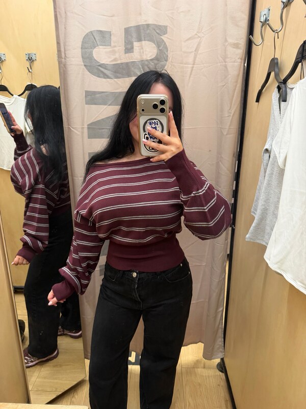 Miniloonaa nude photo 1