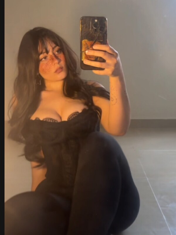 minorinuzumaaki nude photo 3