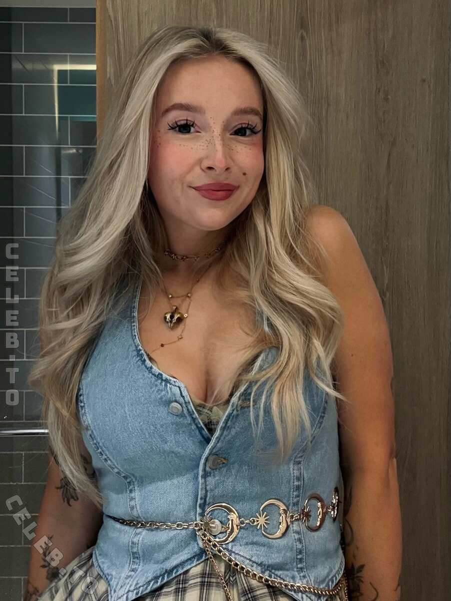 MinusElf nude photo 3