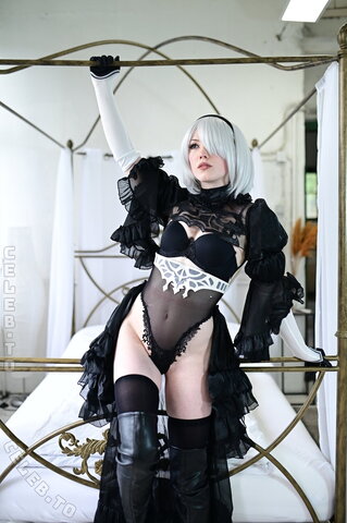 Mira Le Fay nude photo 16
