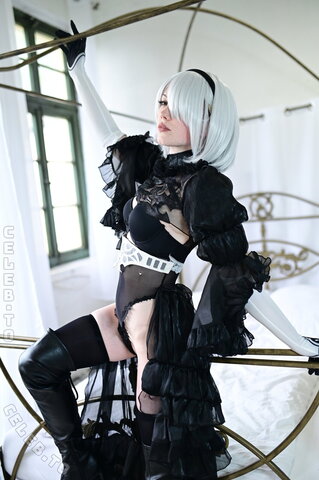 Mira Le Fay nude photo 15