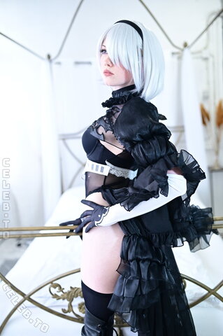 Mira Le Fay nude photo 67