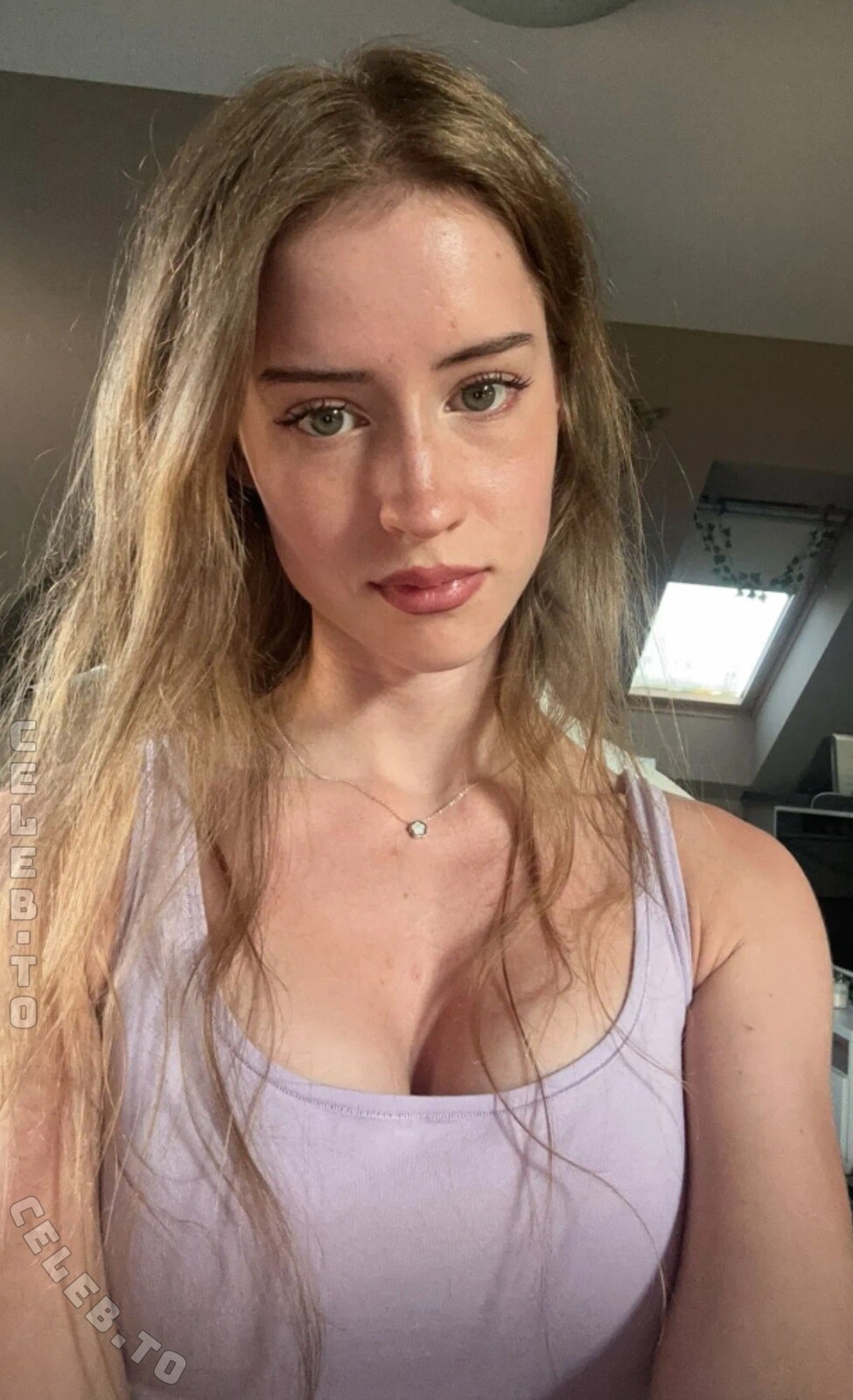 Mira Szalma nude photo 1
