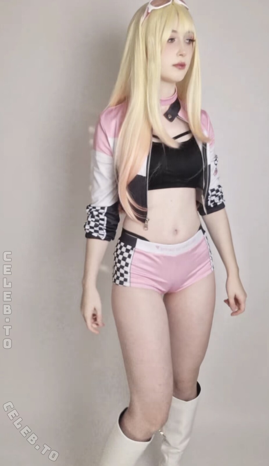 MiranaCosplay nude photo 2