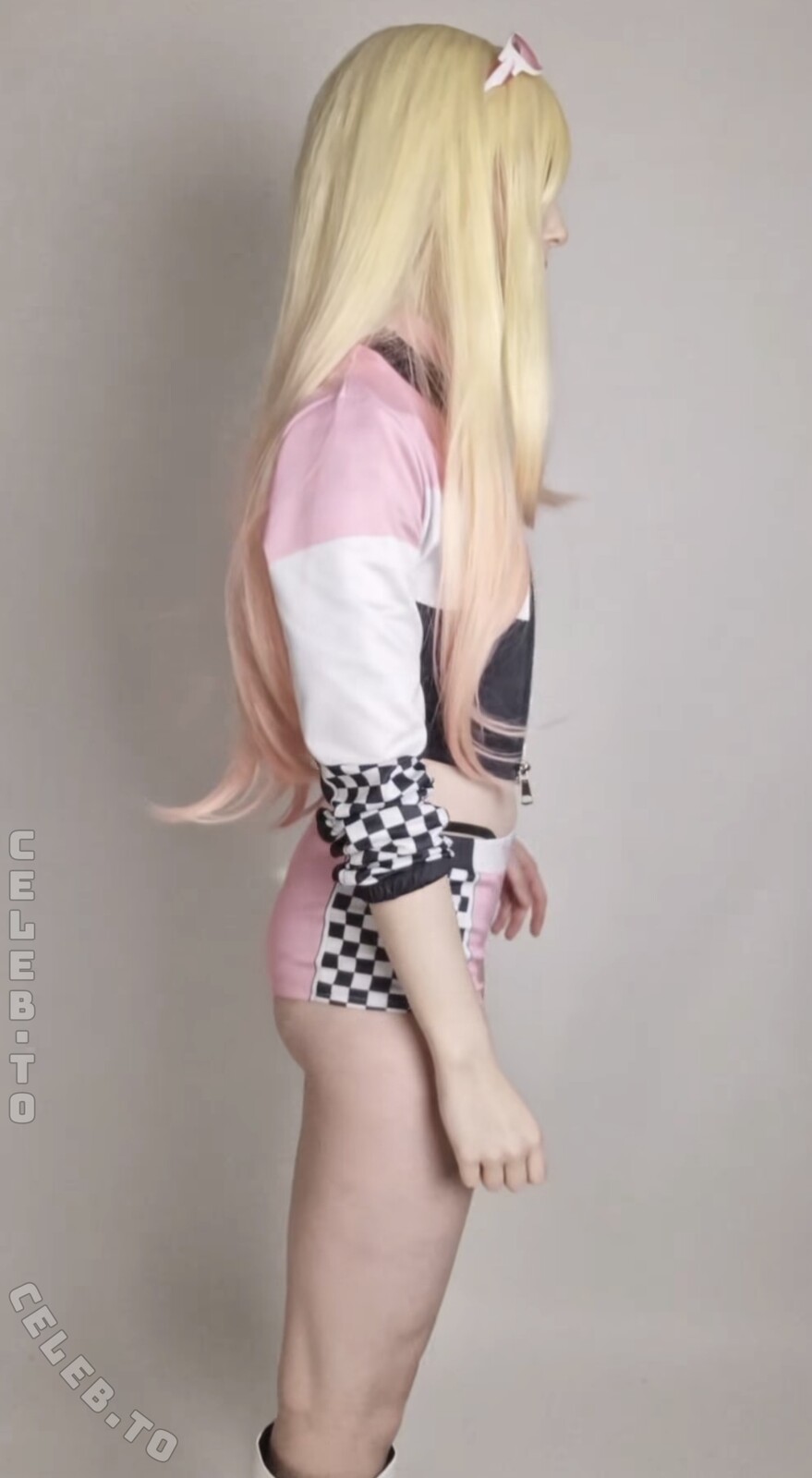 MiranaCosplay nude photo 3