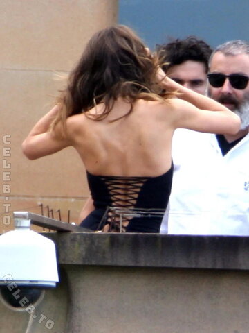 Miranda Kerr - SKIPPY GRAZIA PHOTOSHOOT @ THE ROCKS MOCA October, 2009 - SYDNEY