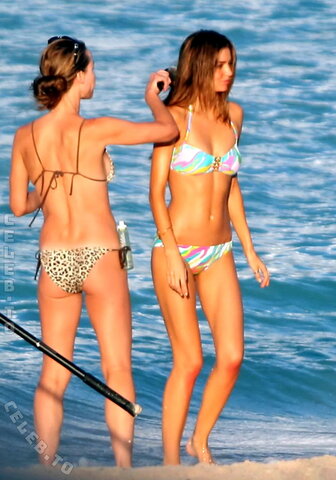 Miranda Kerr photo 4