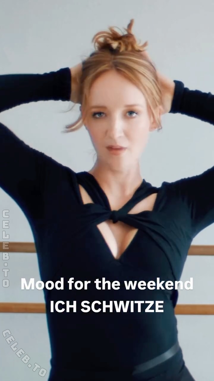 Mirella Precek nude photo 1