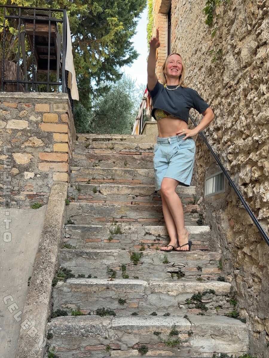 Mirella Precek nude photo 4