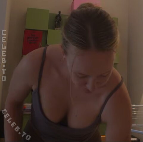 Mirella Precek nude photo 6