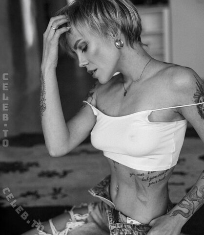Miri Be nude photo 23