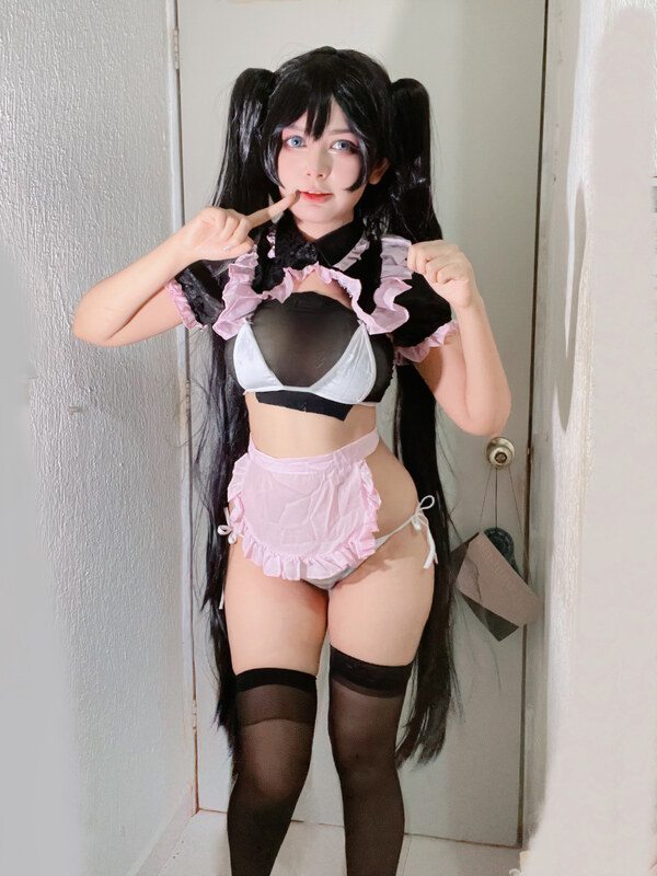 Mishi Miku nude photo 3