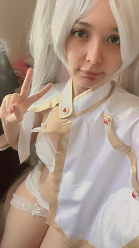 Mishi Miku nude photo 7