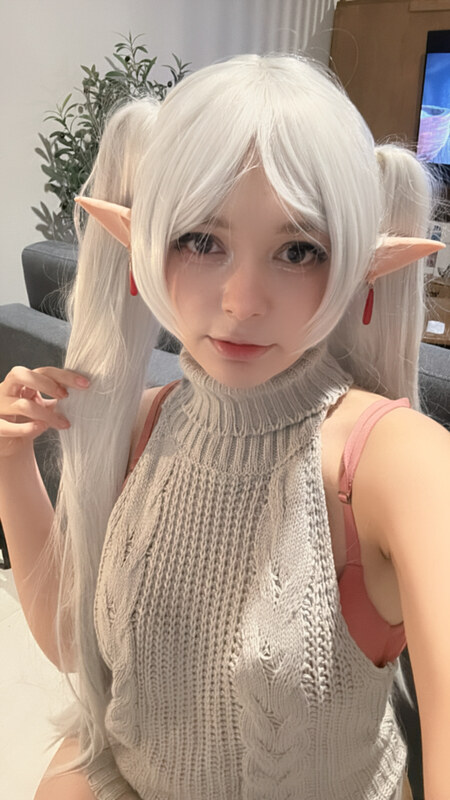 Mishi Miku nude photo 10