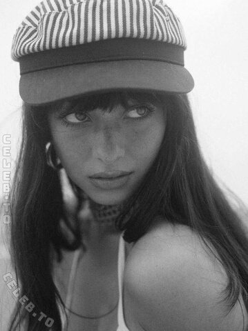 Mishka Silva nude photo 14