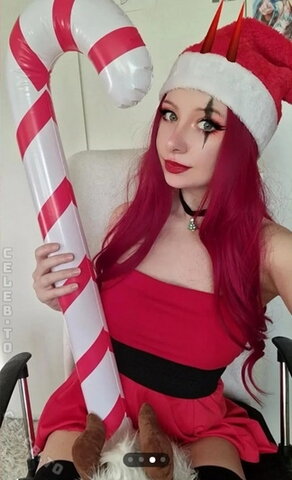 Miss Kira Sexy (5 photos)
