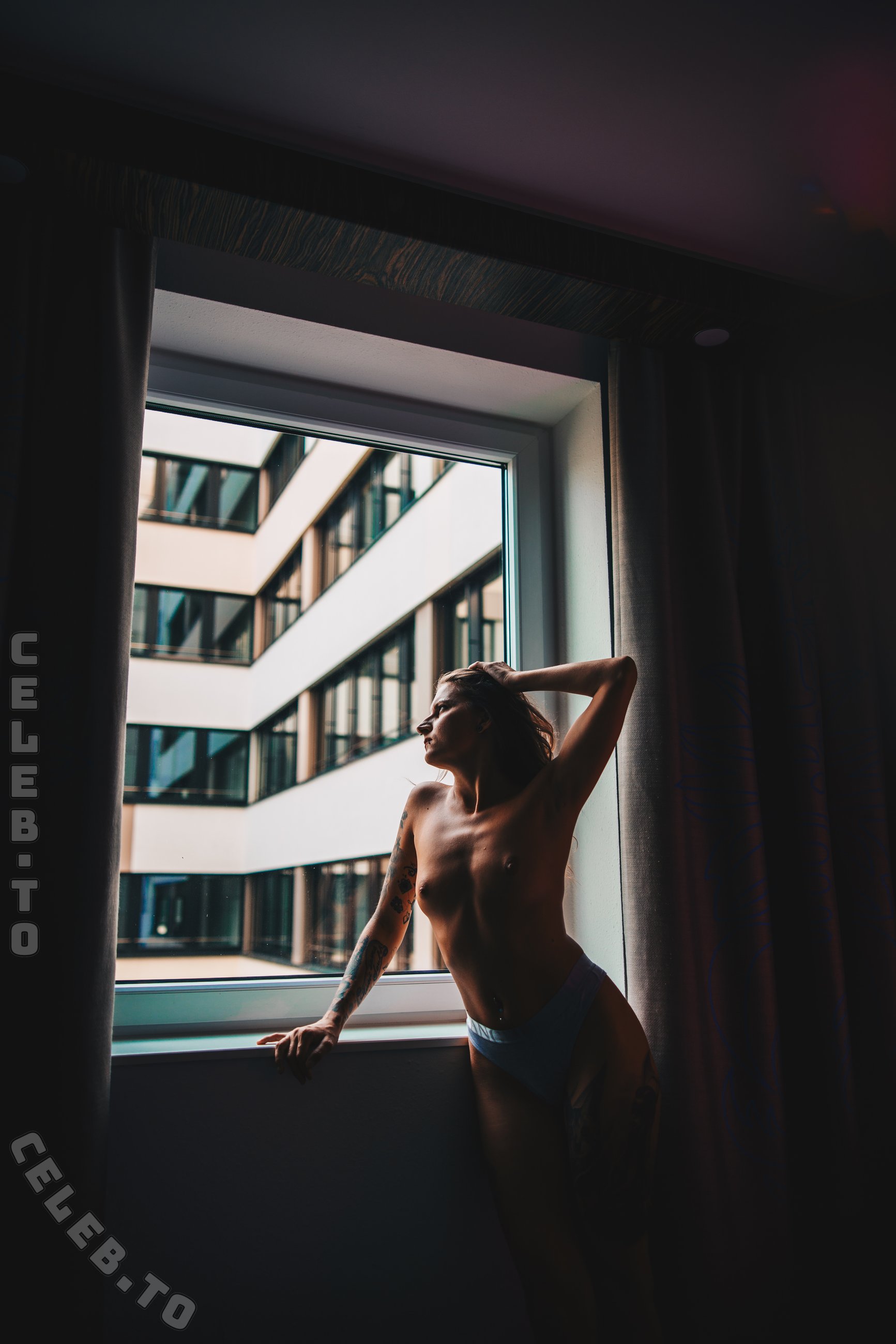 Miss Wandelbar nude photo 7
