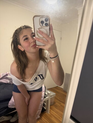 missemelia7 nude photo 30