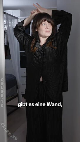 MissGLaDOS / dieamelie_ nude photo 9