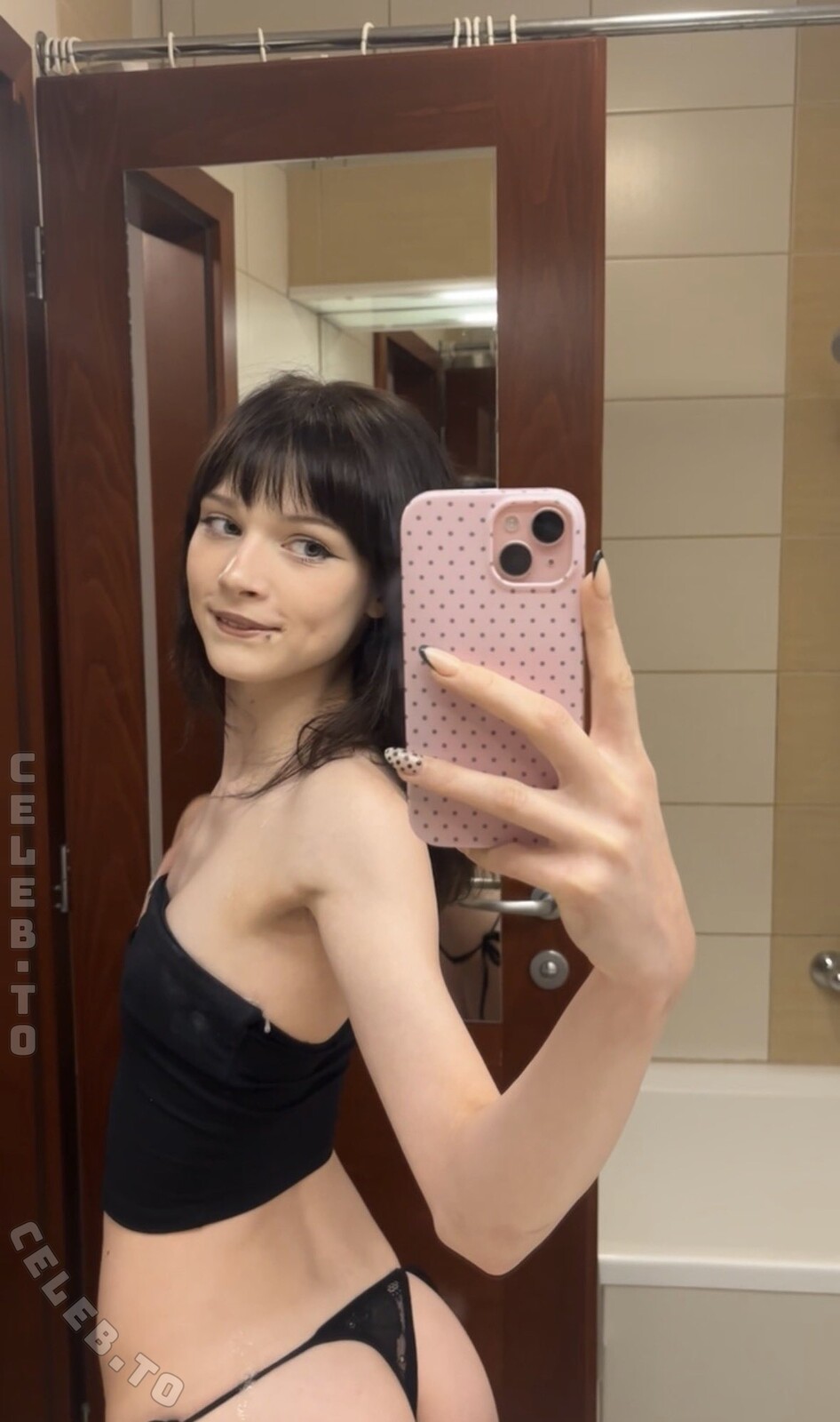 Missmabelunfiltered nude photo 11