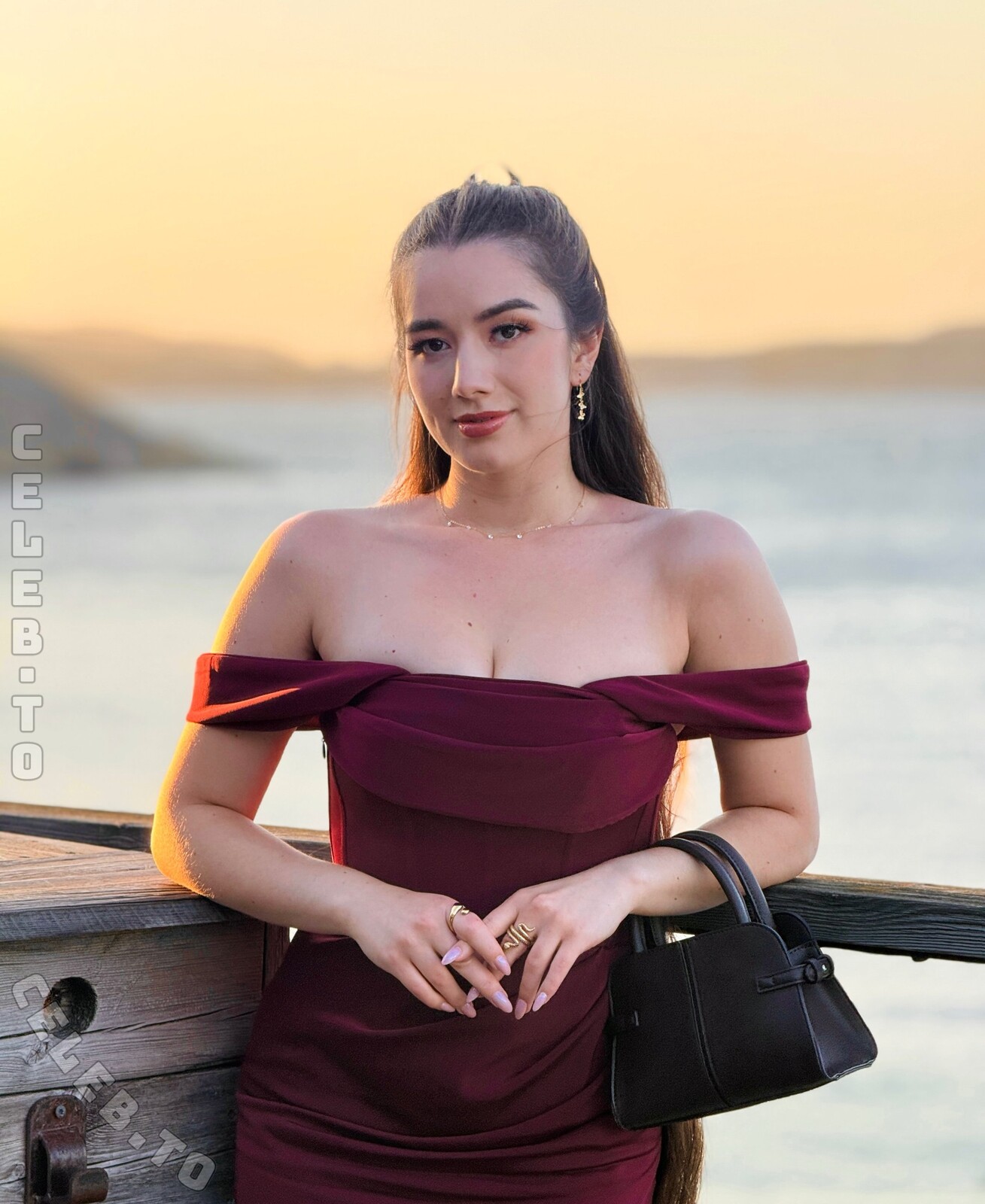 MissMikkaa nude photo 2
