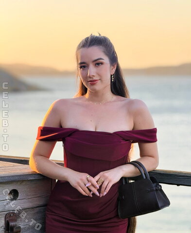 MissMikkaa photo 2
