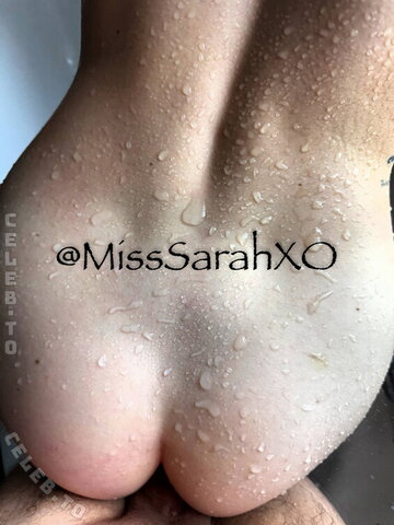 MissSarahXO nude photo 12