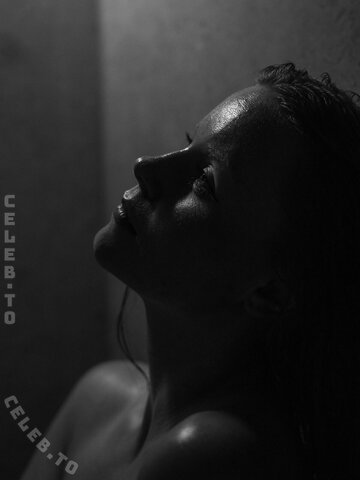 MissSarahXO nude photo 11