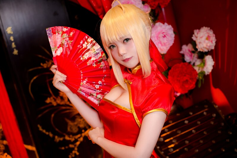 Miu nude photo 13