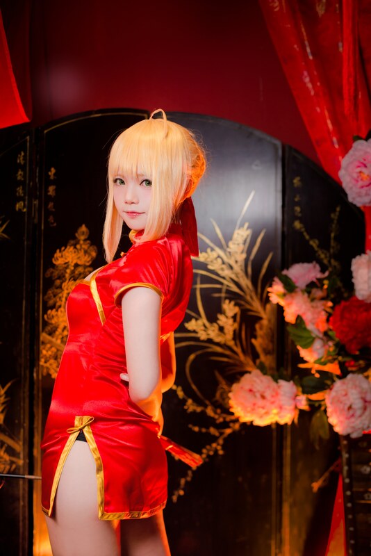 Miu nude photo 15